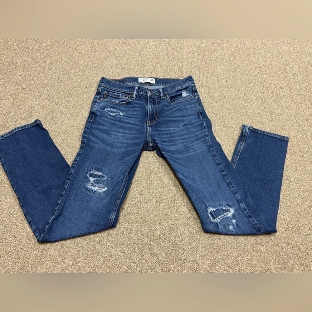 Abercrombie Kids: Boys Distressed Blue Skinny Jean, Boys 15/16